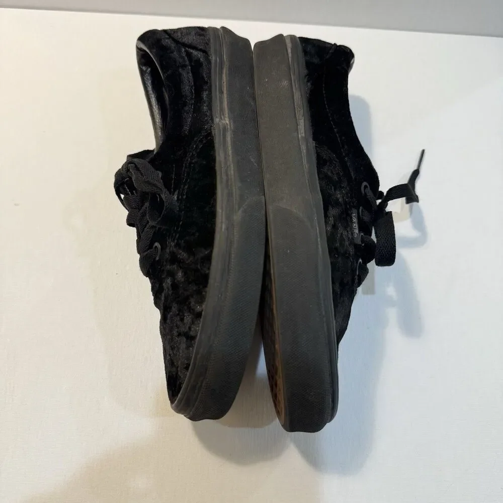 Vans Old Skool  Black Velvet Skate Sneakers  Unisex  Size 6 (M) 7.5 (W) 507452